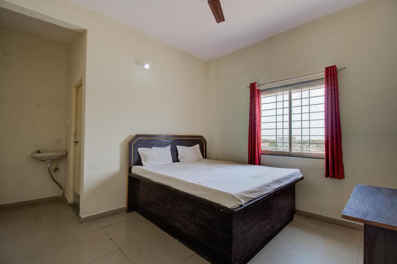 Spot On 73694 Hotel Prakash Sahāranpur Exterior foto